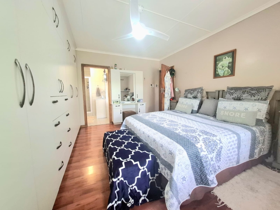 3 Bedroom Property for Sale in Beacon Bay North Eastern Cape
